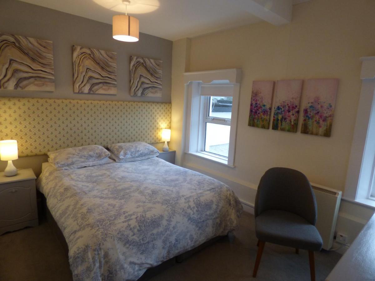The Convent Bed & Breakfast Лийнан Екстериор снимка
